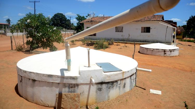 Cisterna instalada em Palmeira dos Índios, em Alagoas - Beto Macário/UOL - Beto Macário/UOL