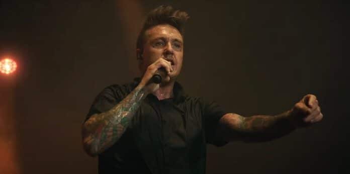 Papa Roach fazendo cover de Blur