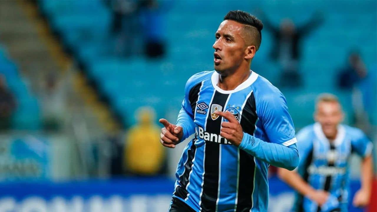 Grêmio Lucas Barrios