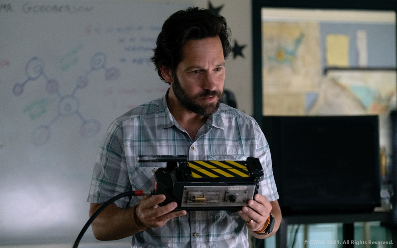 Paul Rudd em cena de Ghostbuster - Mais Além