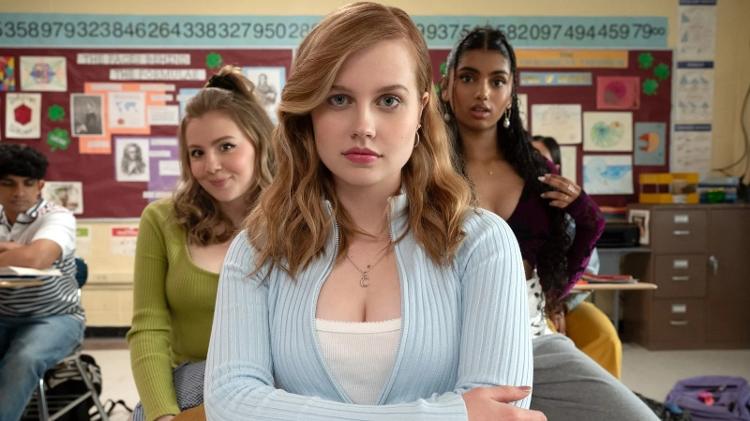 Cady (Angourie Rice) entre as garotas de plástico em 'Meninas Malvadas'